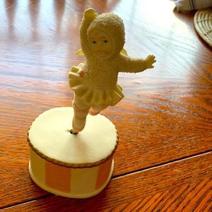 Department 56 Snowbabies  The guest collection music ballerina figurine